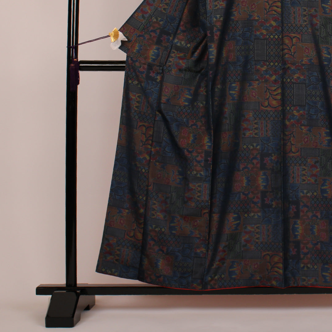 Oshima Tsumugi, Length 158cm, Sleeve length 64.5cm, Original layout, Pure silk, Excellent condition, Awase, Navy blue, 1116000183318