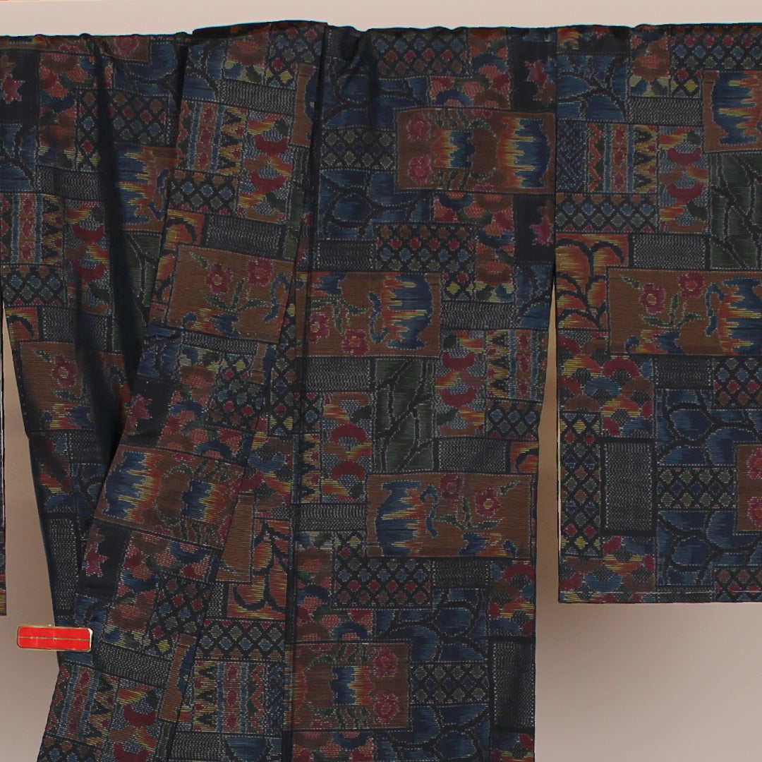 Oshima Tsumugi, Length 158cm, Sleeve length 64.5cm, Original layout, Pure silk, Excellent condition, Awase, Navy blue, 1116000183318